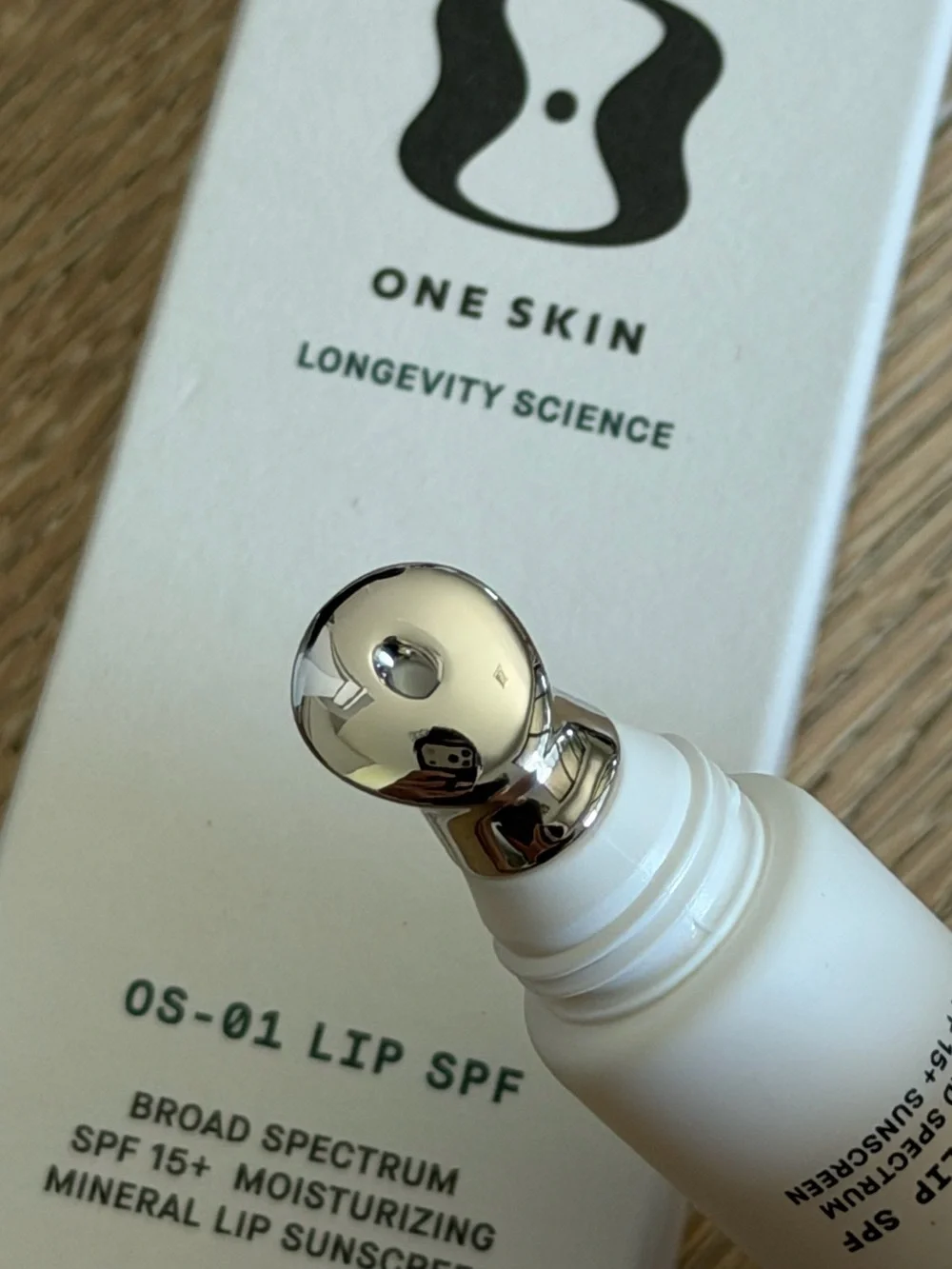 One Skin OS-01 Lip Shield Sunscreen SPF 15+
